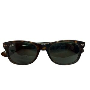 Ray-Ban New Wayfarer RB 2132 902 Tortoise Green G-15 Sunglasses 52mm Italy